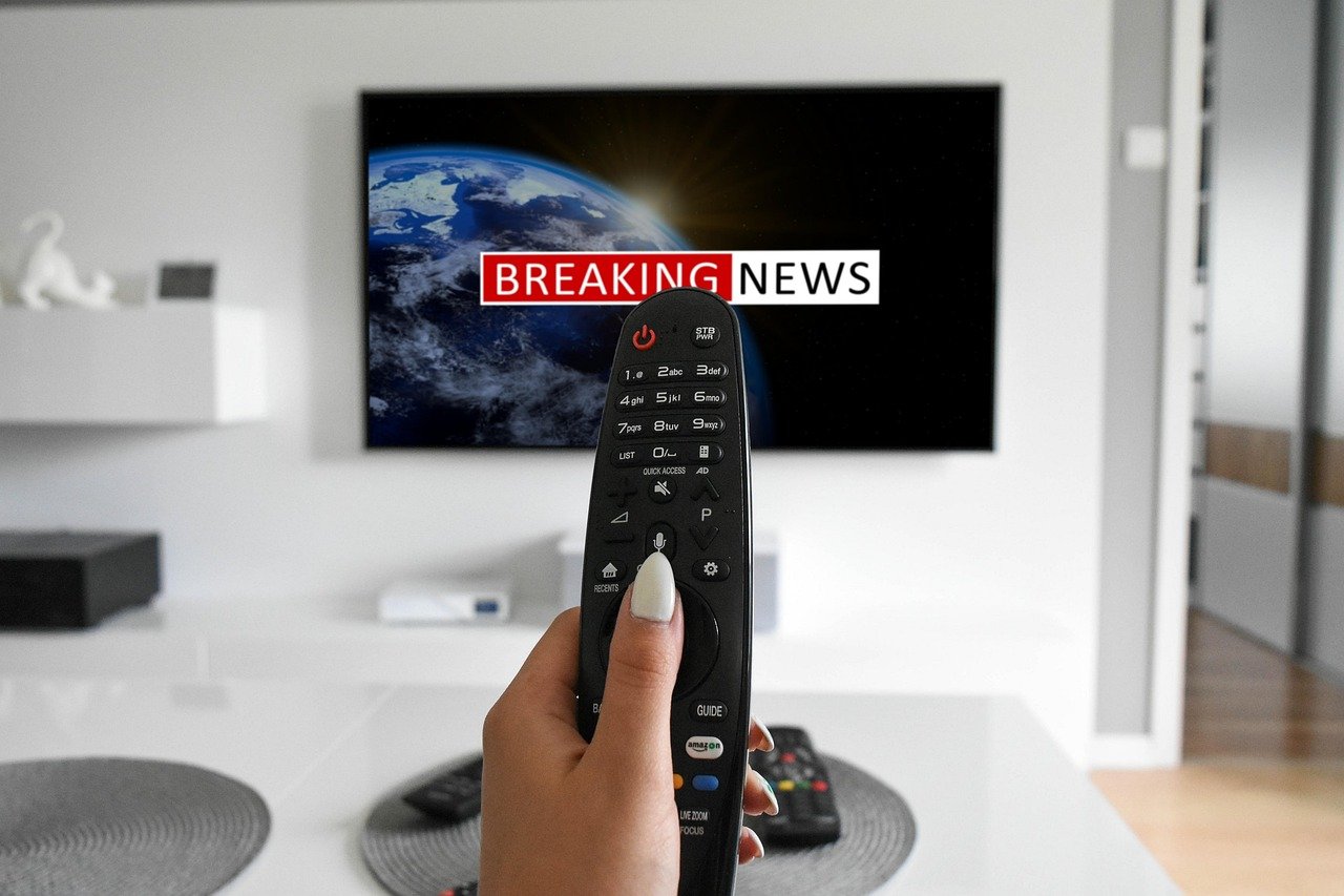 IPTV French channels showcasing sports and entertainment options in Quebec for Canadian viewers.